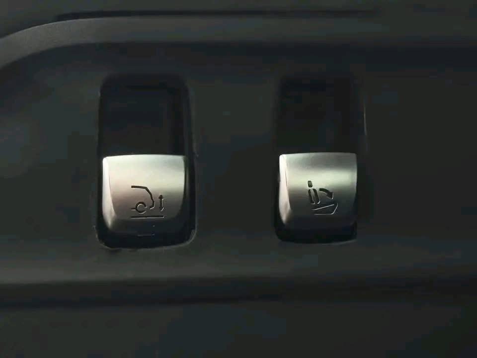 Mercedes Benz GLC 300 - Bild 44