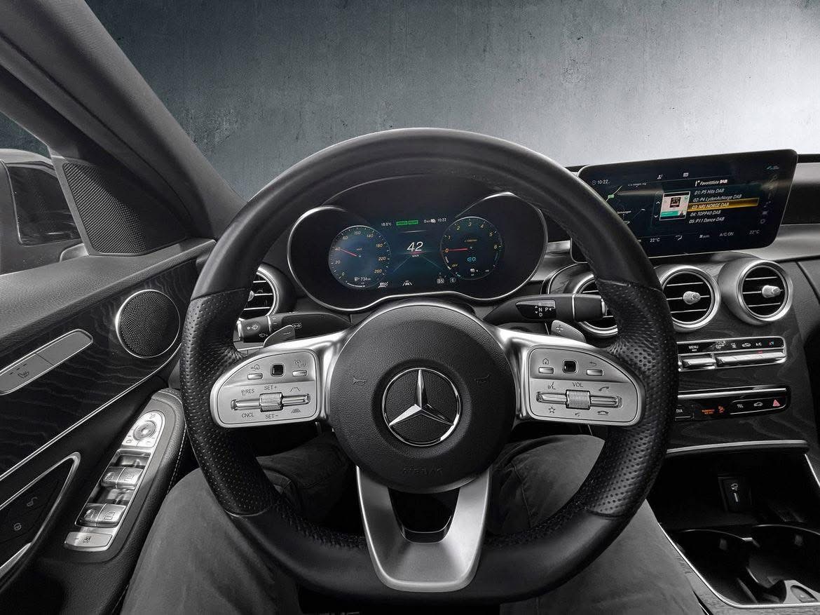 Mercedes-Benz C300 AMG hybride - Bild 15