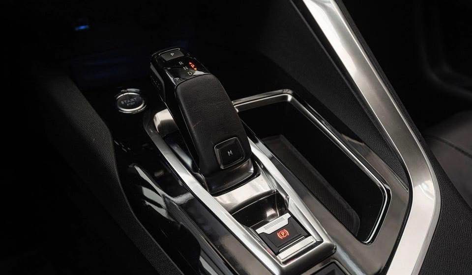 Peugeot 3008 Allure THP - Bild 10